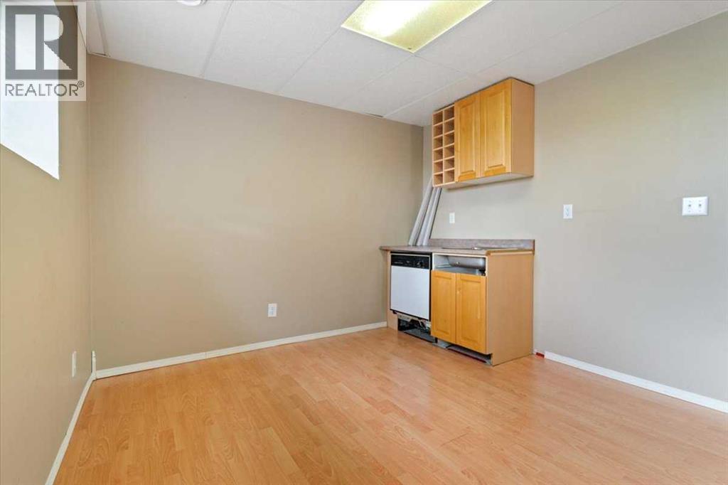 Photo 23 of 10713 72 Avenue, Grande Prairie AB