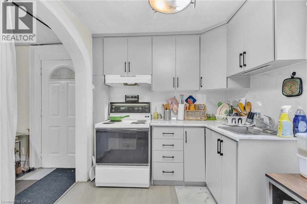 Photo 6 of 228 Main Street Unit 1, Cambridge ON