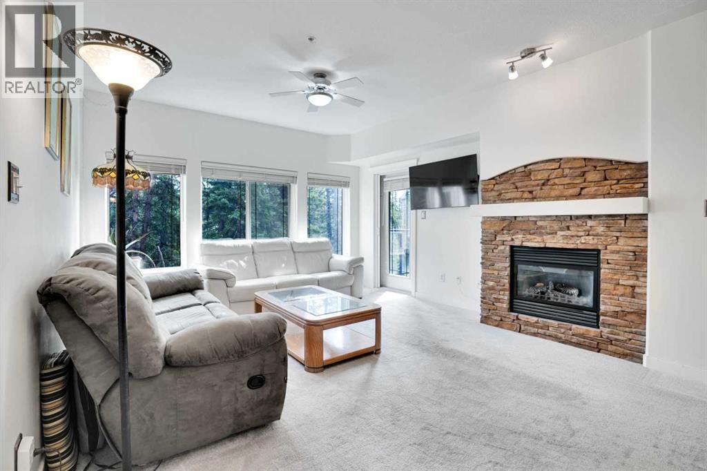 Photo 17 of 323 20 Discovery Ridge Close Sw, Calgary AB