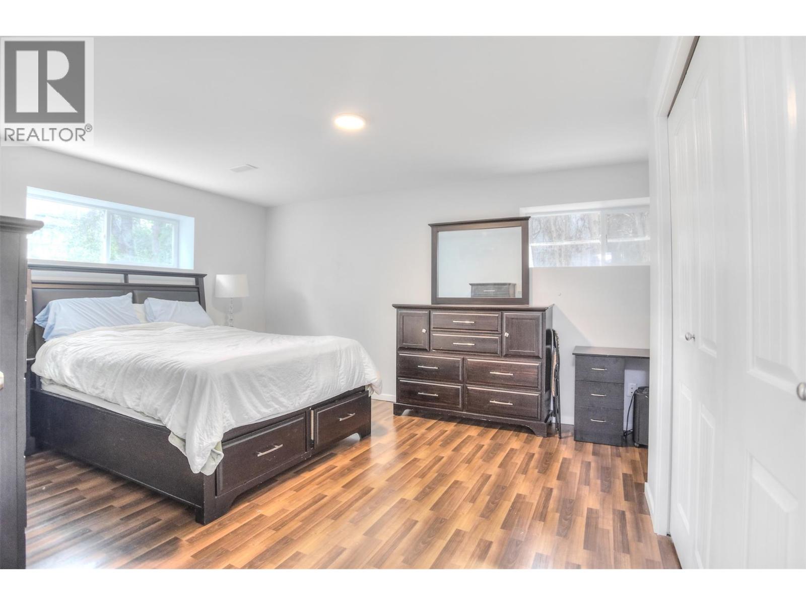  803 Patterson Avenue, Kelowna