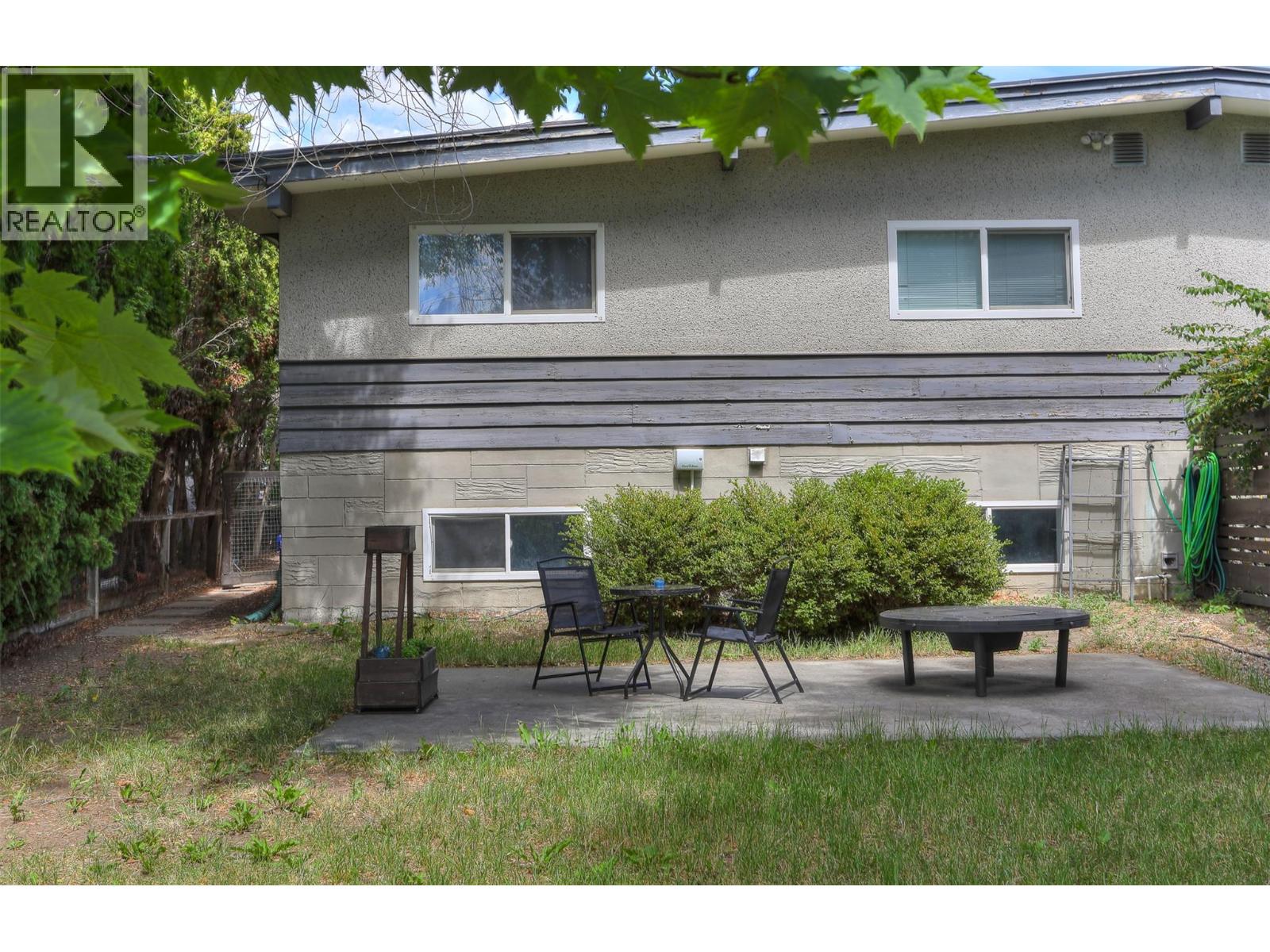  803 Patterson Avenue, Kelowna