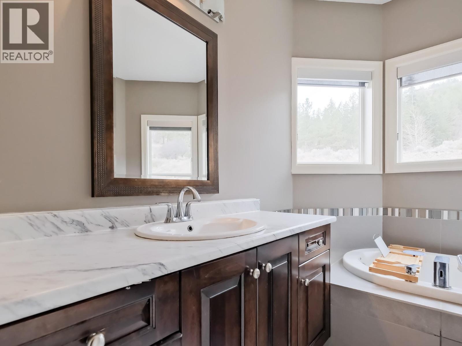 14395 Herron Road Unit# 106, Summerland