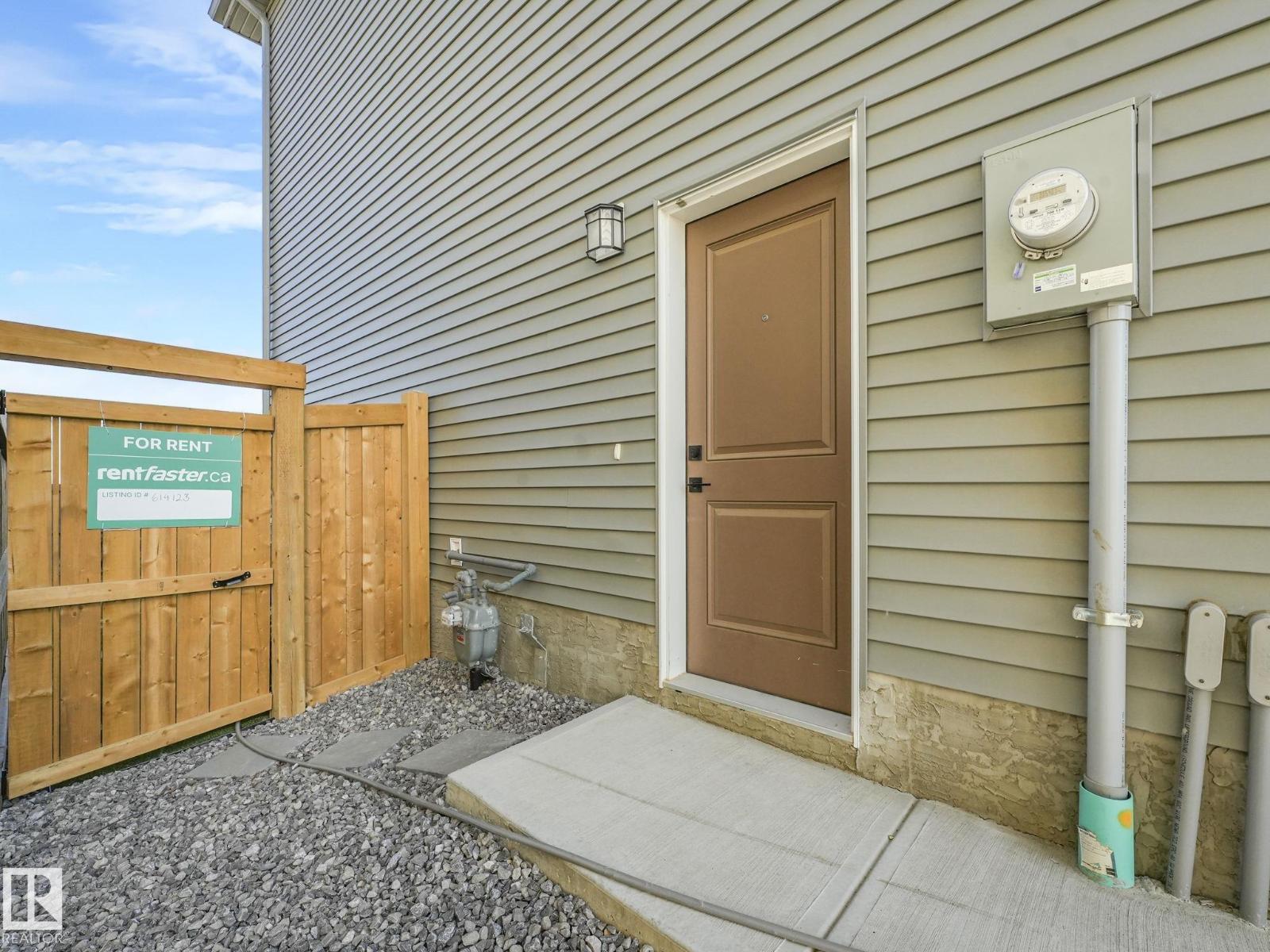 Photo 37 of 3063 200 St Nw, Edmonton AB