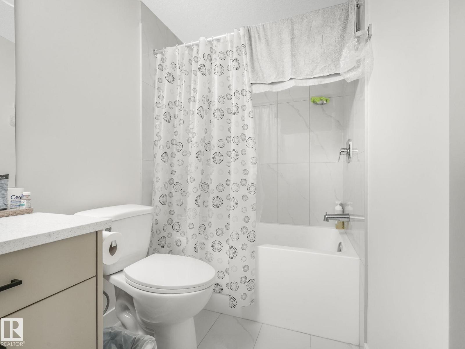 Photo 44 of 3063 200 St Nw, Edmonton AB