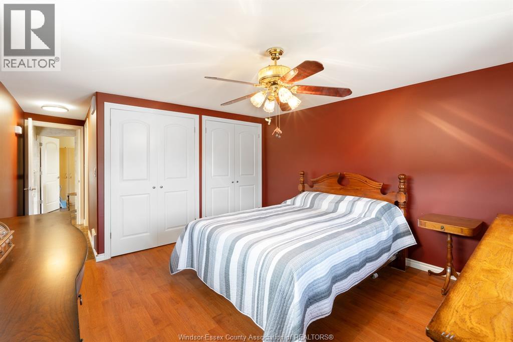 Photo 17 of 66 Parkside Boulevard, Essex ON