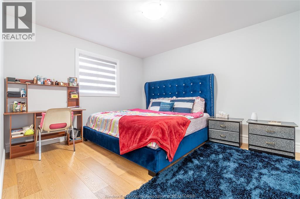 Photo 19 of 44 Peachtree Lane, Chatham ON