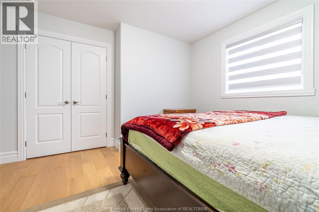 Photo 23 of 44 Peachtree Lane, Chatham ON
