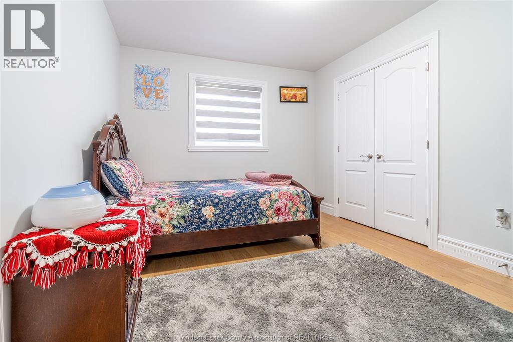 Photo 35 of 44 Peachtree Lane, Chatham ON