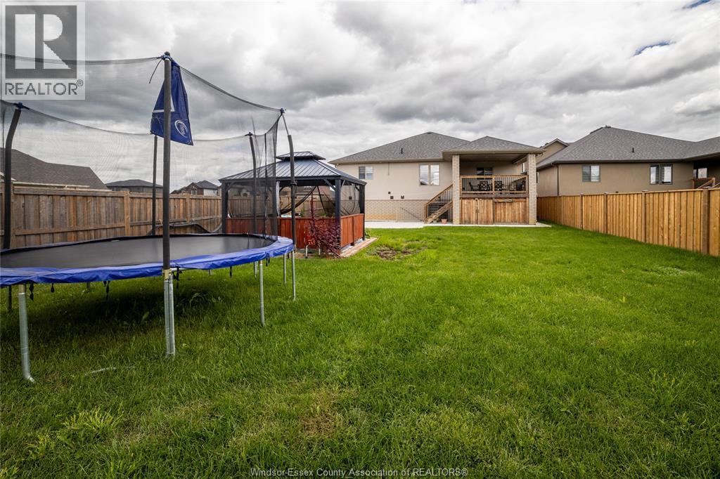 Photo 44 of 44 Peachtree Lane, Chatham ON