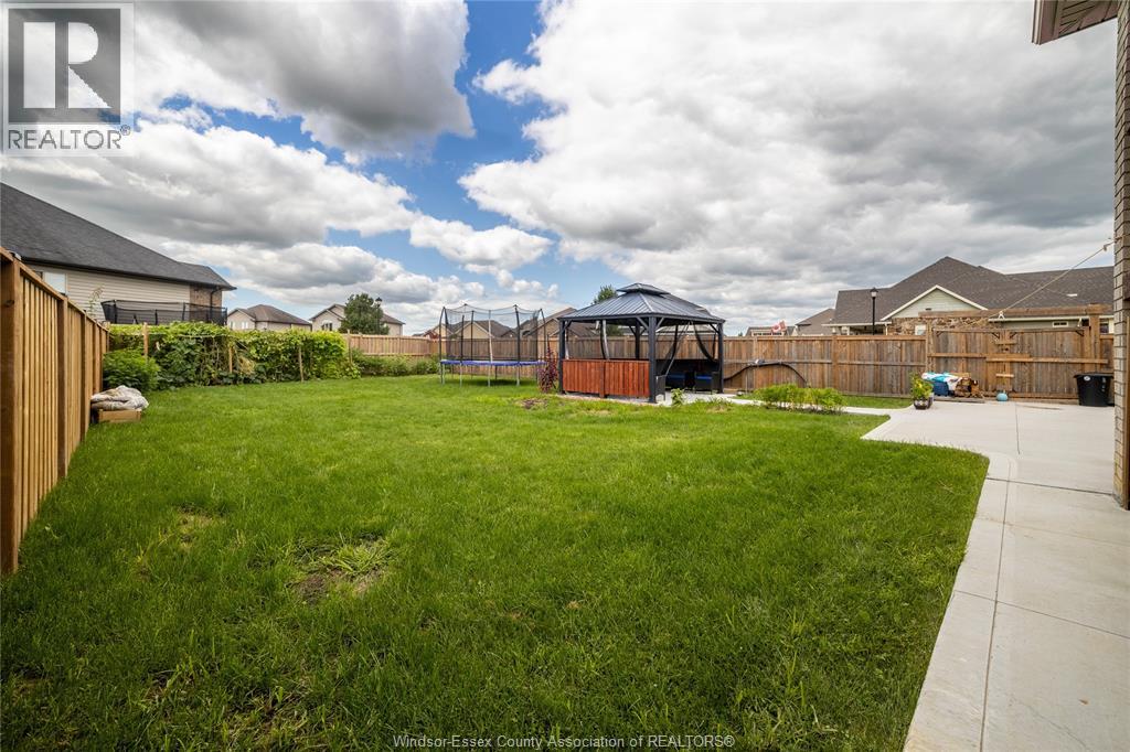 Photo 45 of 44 Peachtree Lane, Chatham ON