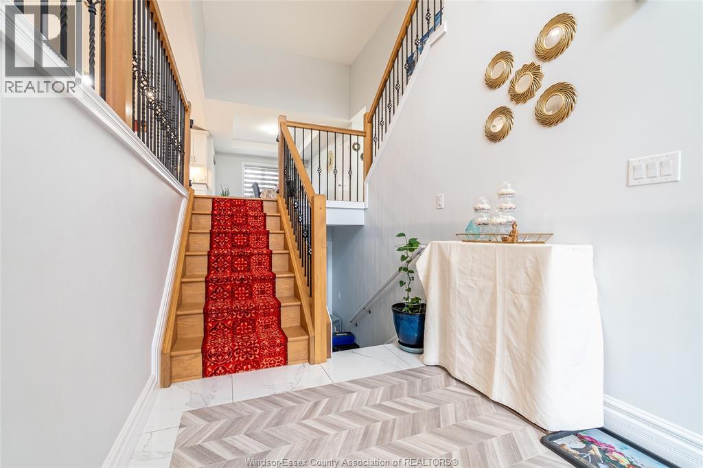 Photo 7 of 44 Peachtree Lane, Chatham ON