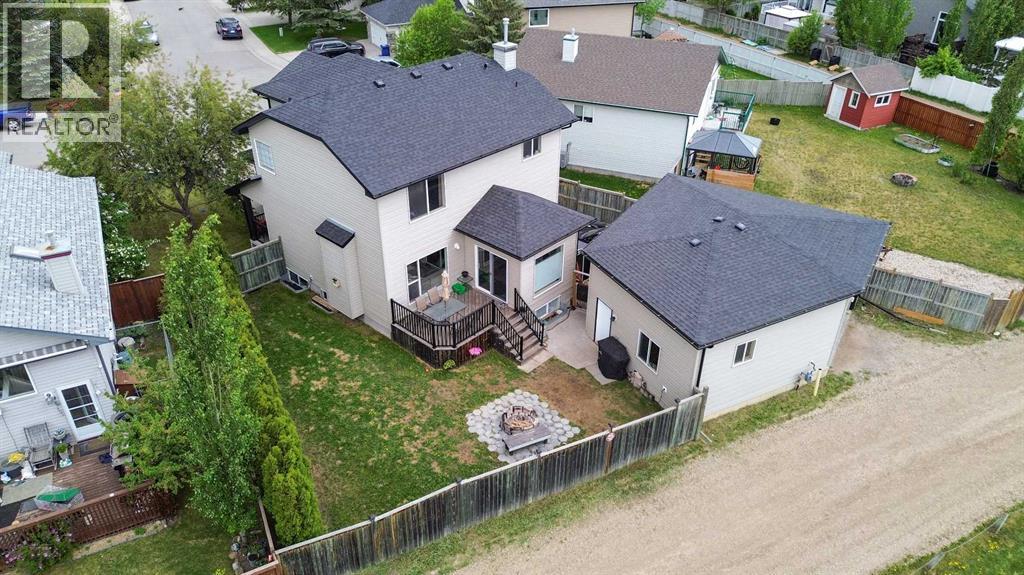 Photo 1 of 148 Stonegate Crescent Nw, Airdrie AB