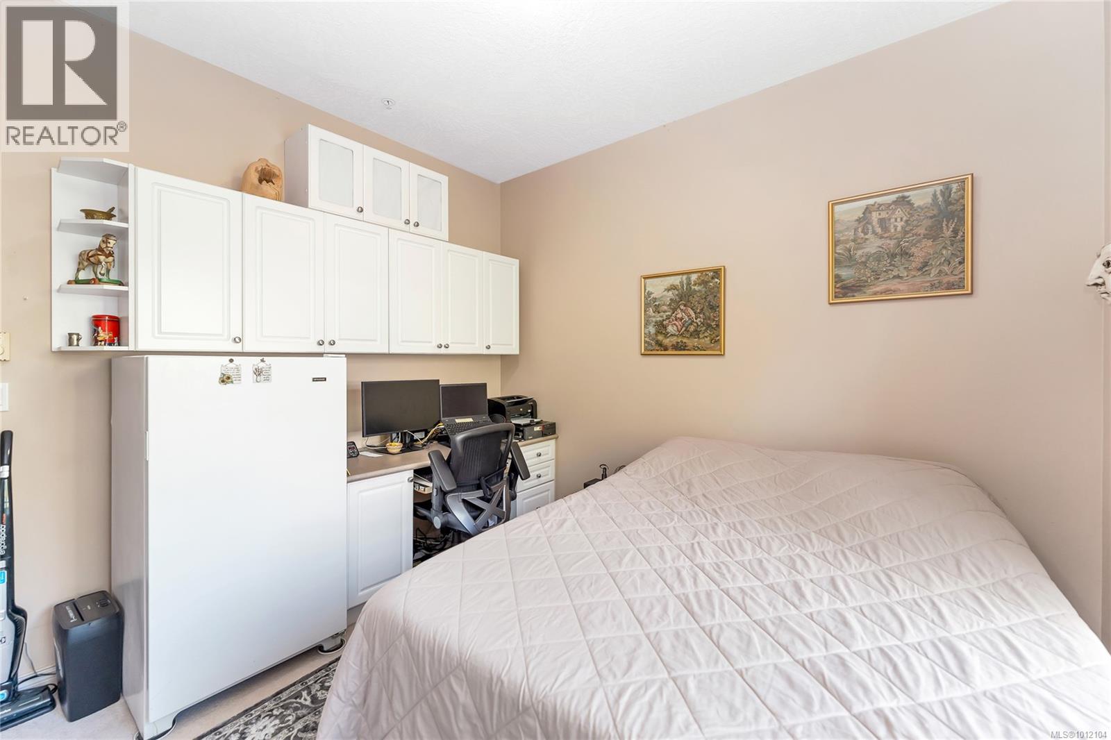Photo 25 of 404 380 Waterfront Cres, Victoria BC