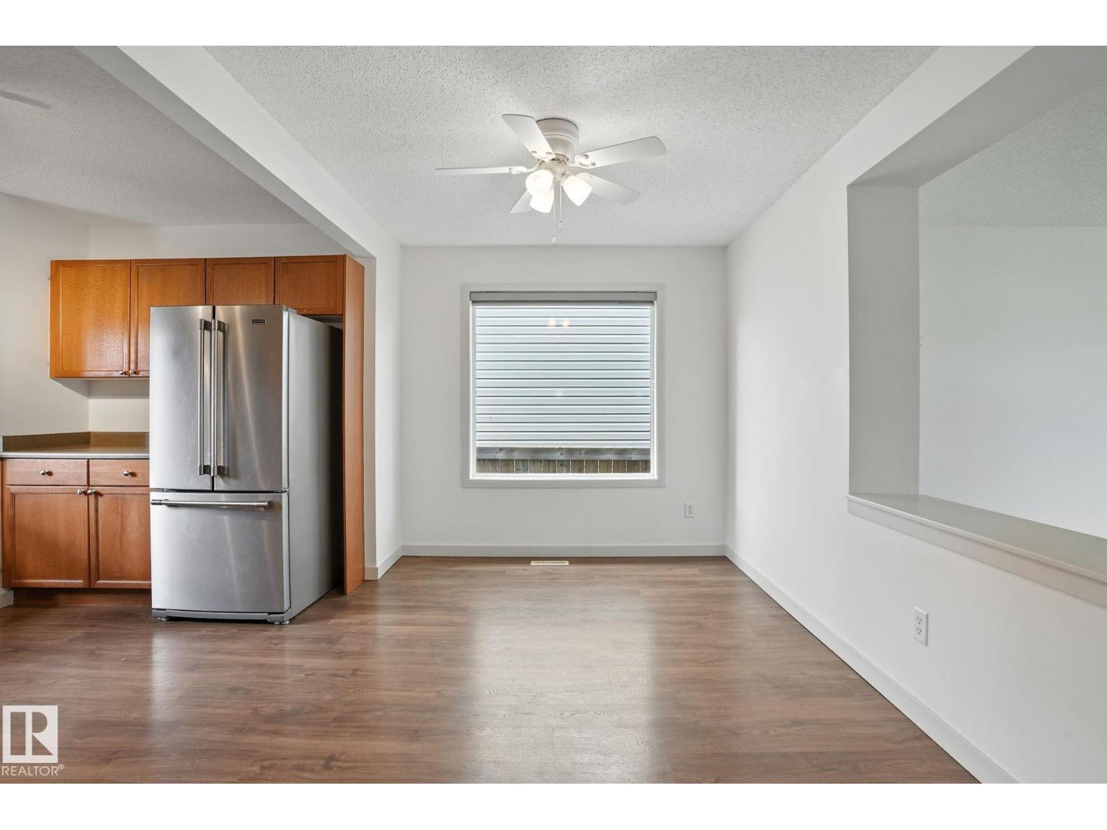 Photo 12 of 163 Brintnell Bv Nw, Edmonton AB