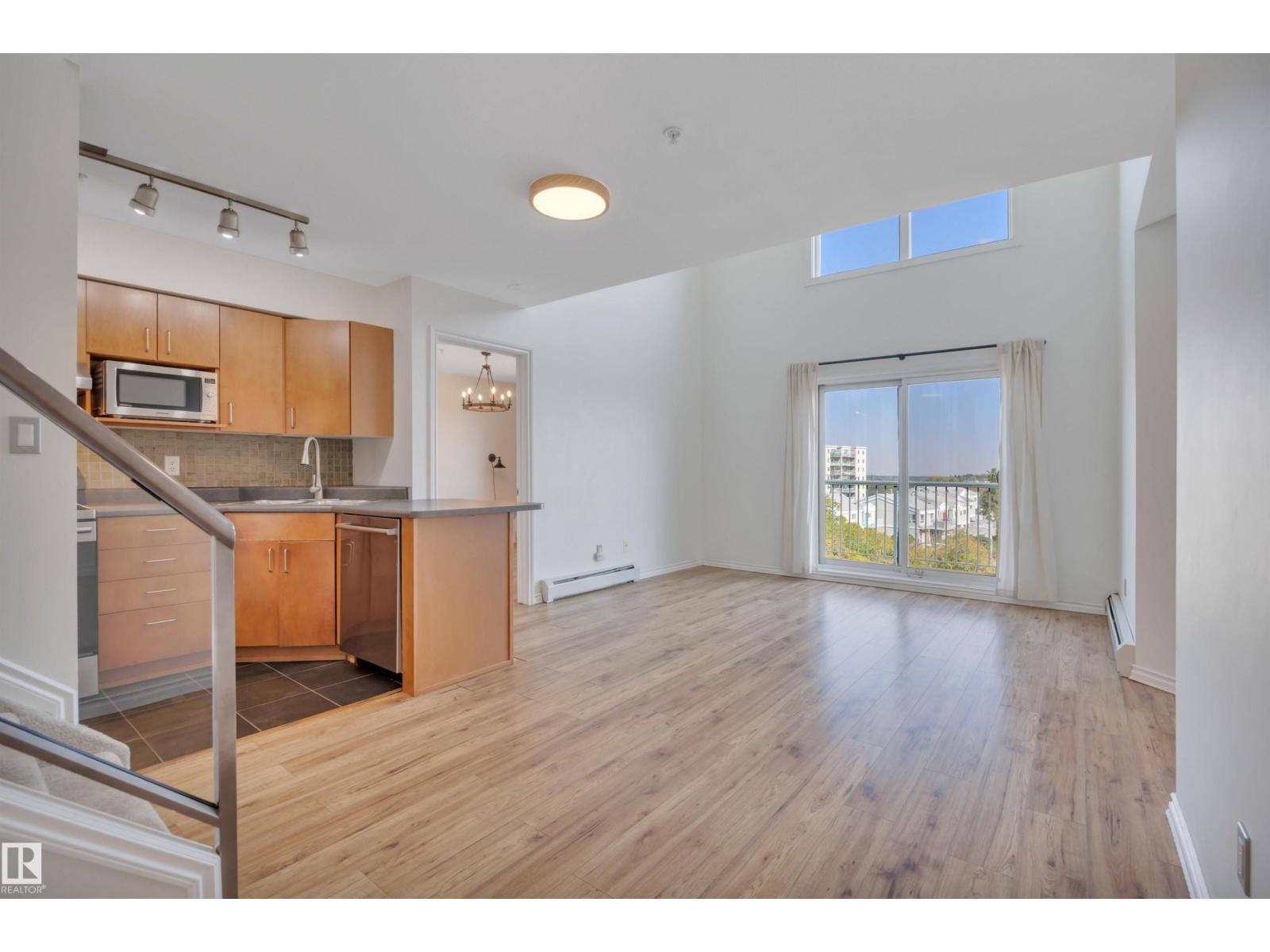 Photo 11 of 408 10118 95 St Nw, Edmonton AB