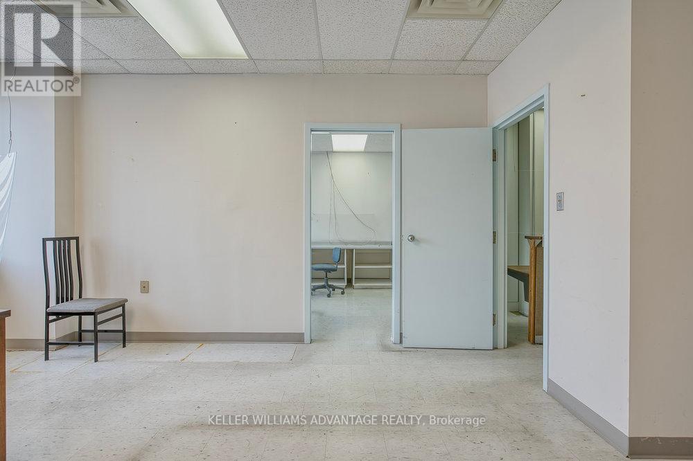 Photo 12 of 207 302 Spadina Avenue, Toronto ON