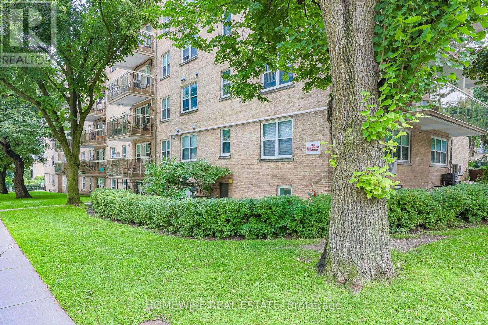 Photo 23 of 308 2603 Bathurst Street, Toronto ON