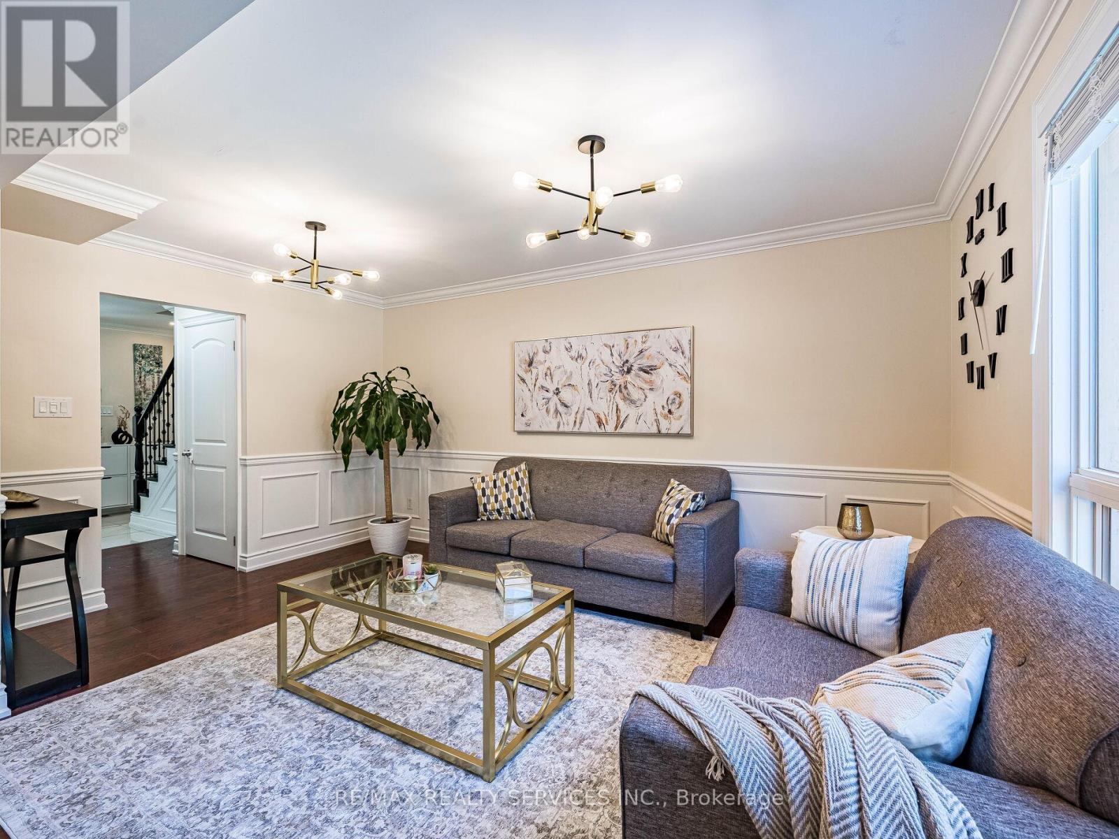 Photo 15 of 312 Killarney Court, Oshawa ON