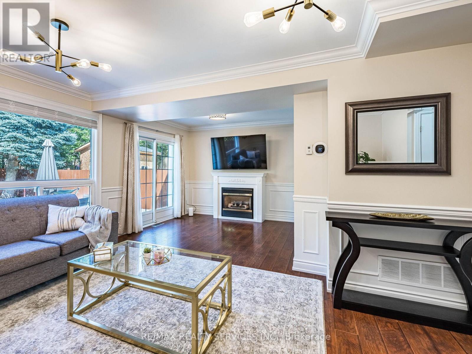 Photo 16 of 312 Killarney Court, Oshawa ON
