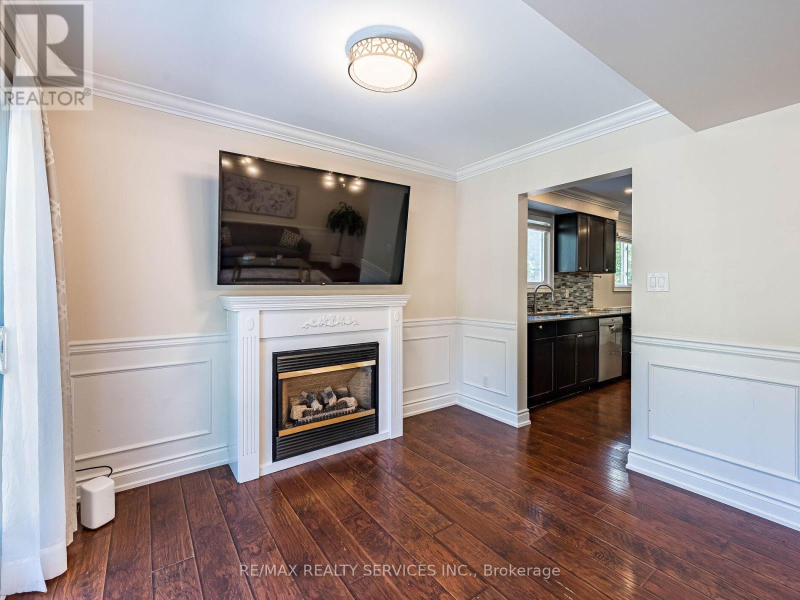 Photo 20 of 312 Killarney Court, Oshawa ON