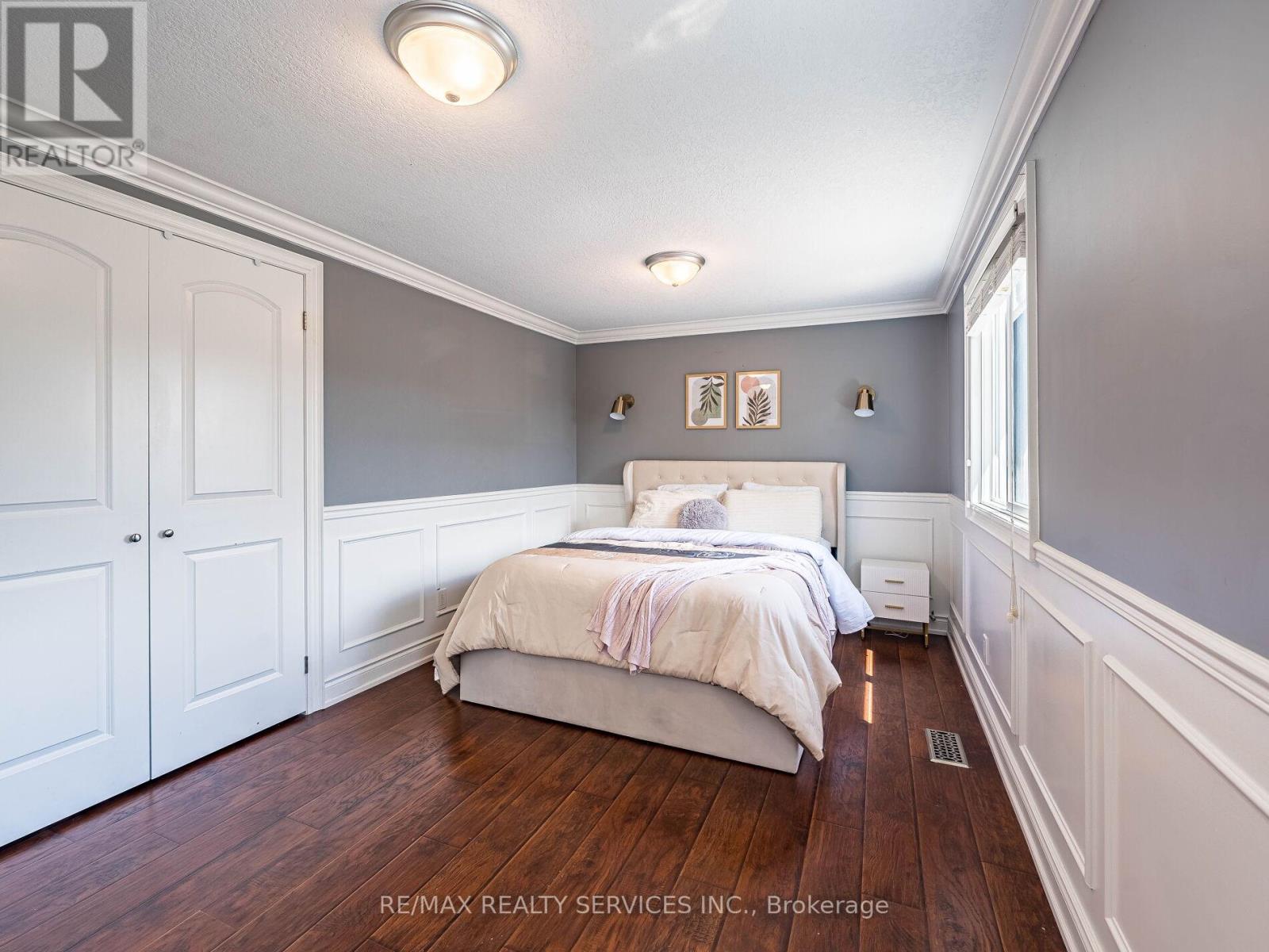 Photo 31 of 312 Killarney Court, Oshawa ON