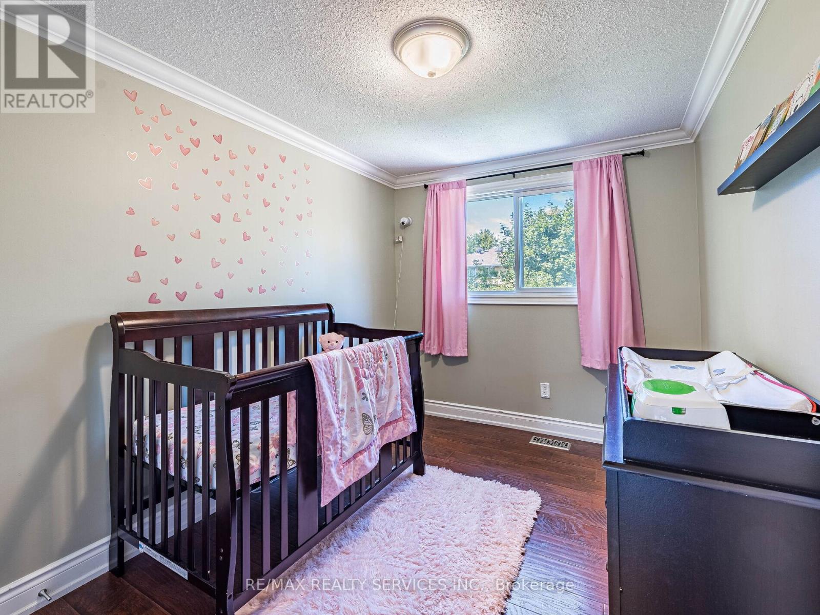 Photo 35 of 312 Killarney Court, Oshawa ON