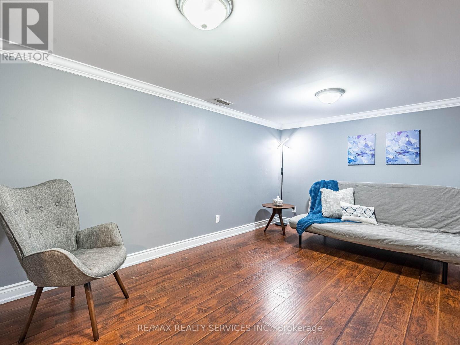 Photo 39 of 312 Killarney Court, Oshawa ON