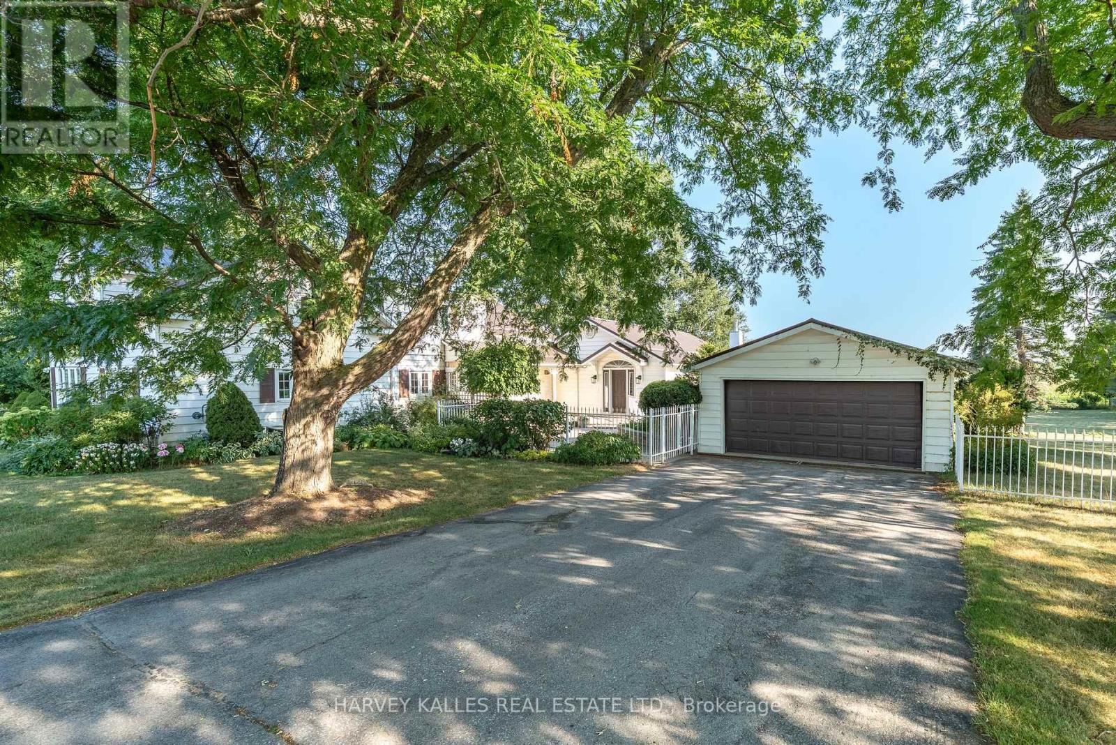 Photo 2 of 13667 Loyalist Parkway, Prince Edward County ON