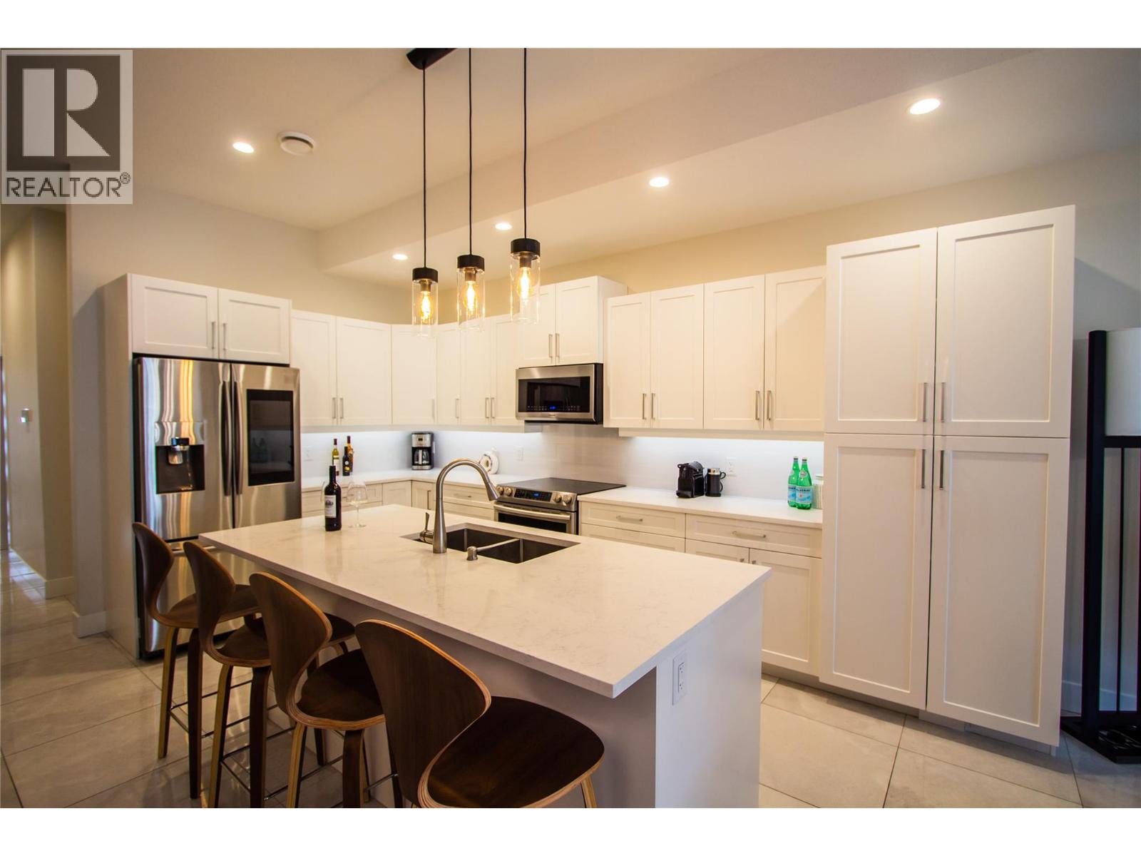 Photo 12 of 1286 Ethel Street, Kelowna BC
