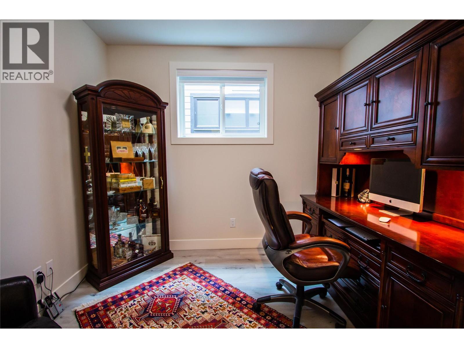 Photo 8 of 1286 Ethel Street, Kelowna BC