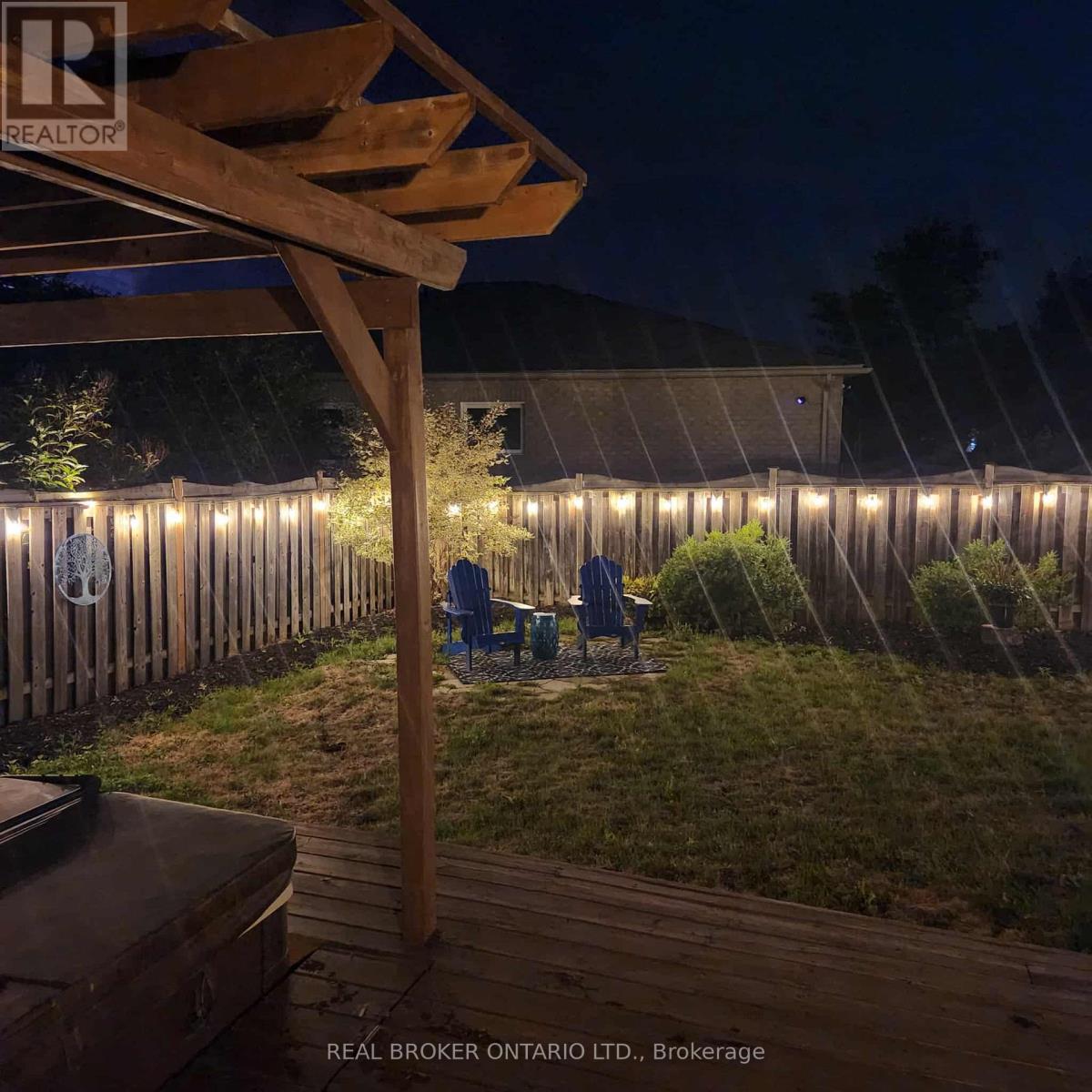 Photo 38 of 210 Pringle Drive, Barrie ON