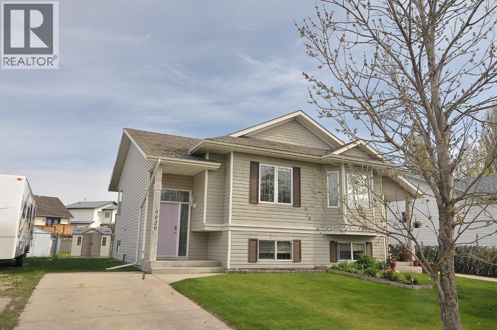 Photo 1 of 9020 64 Avenue, Grande Prairie AB