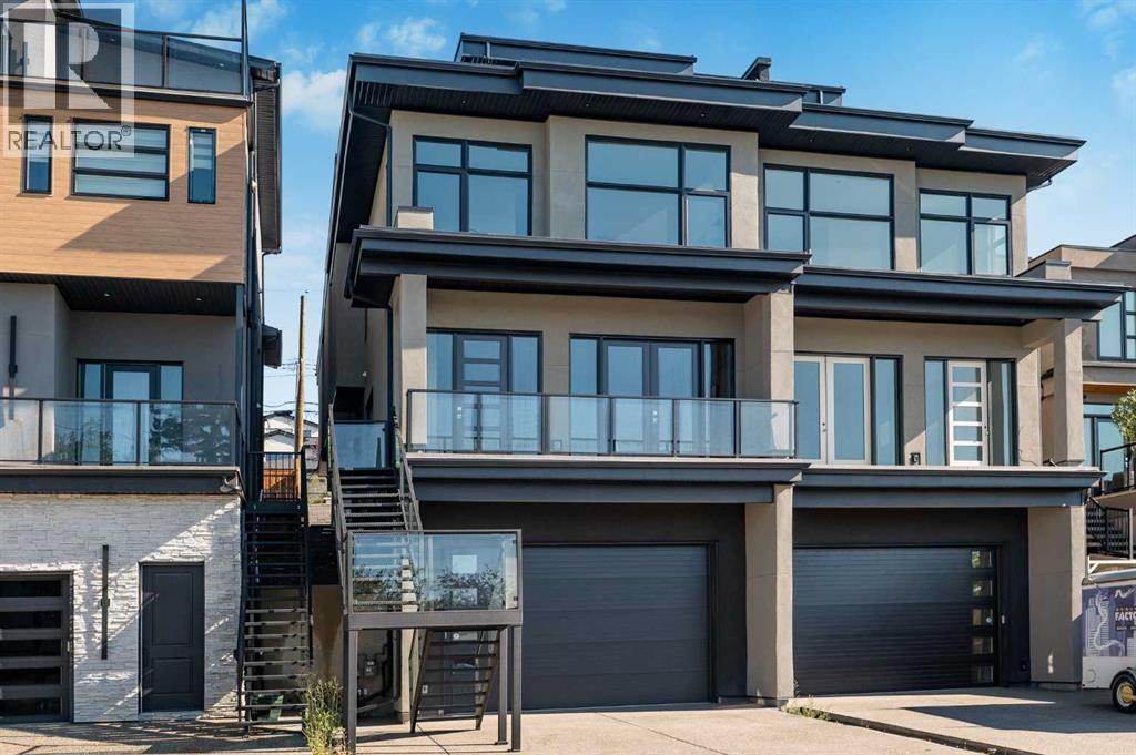 Photo 2 of 2036 30 Avenue Sw, Calgary AB