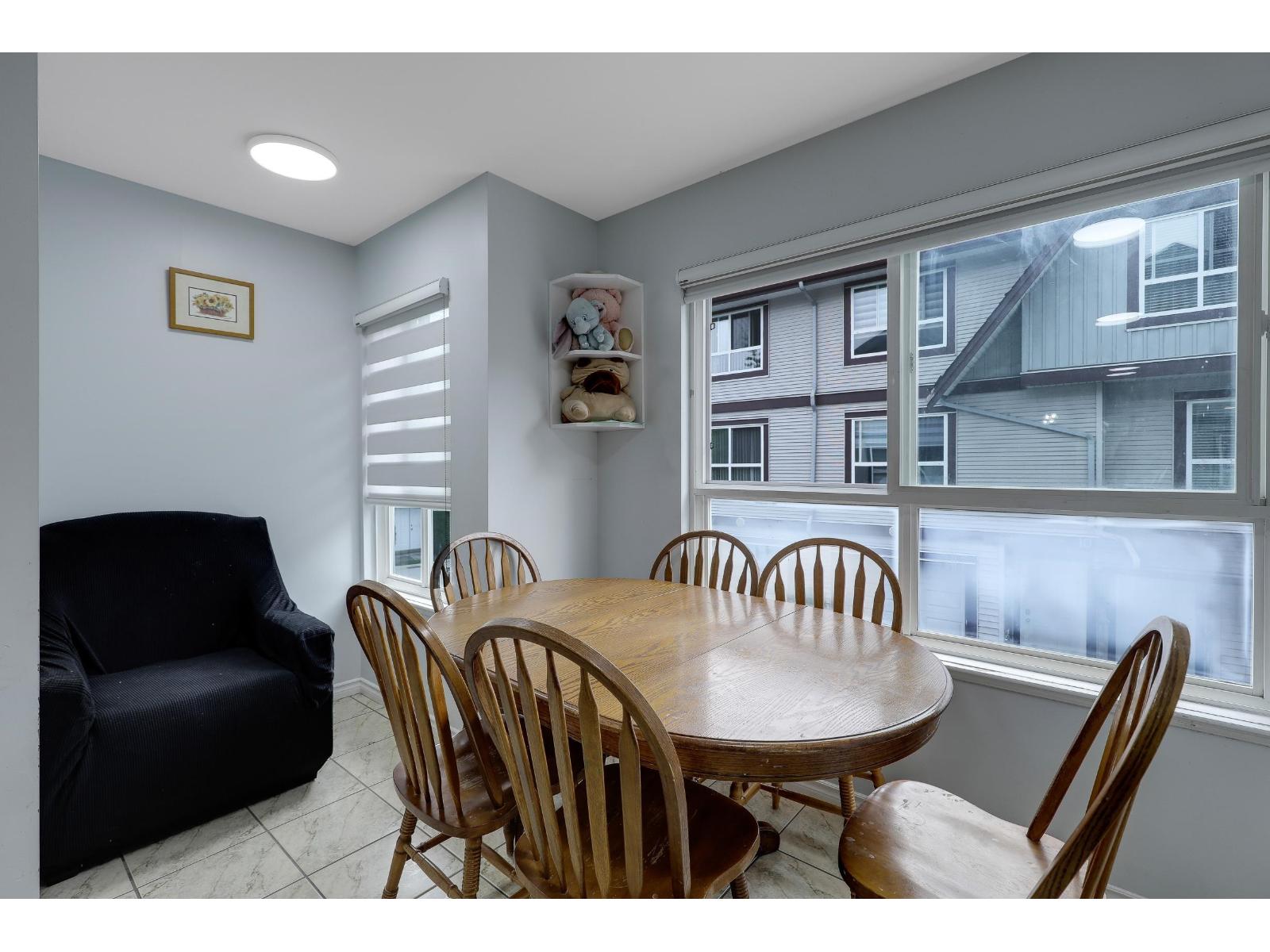 Photo 11 of 2 12730 66 Avenue, Surrey BC