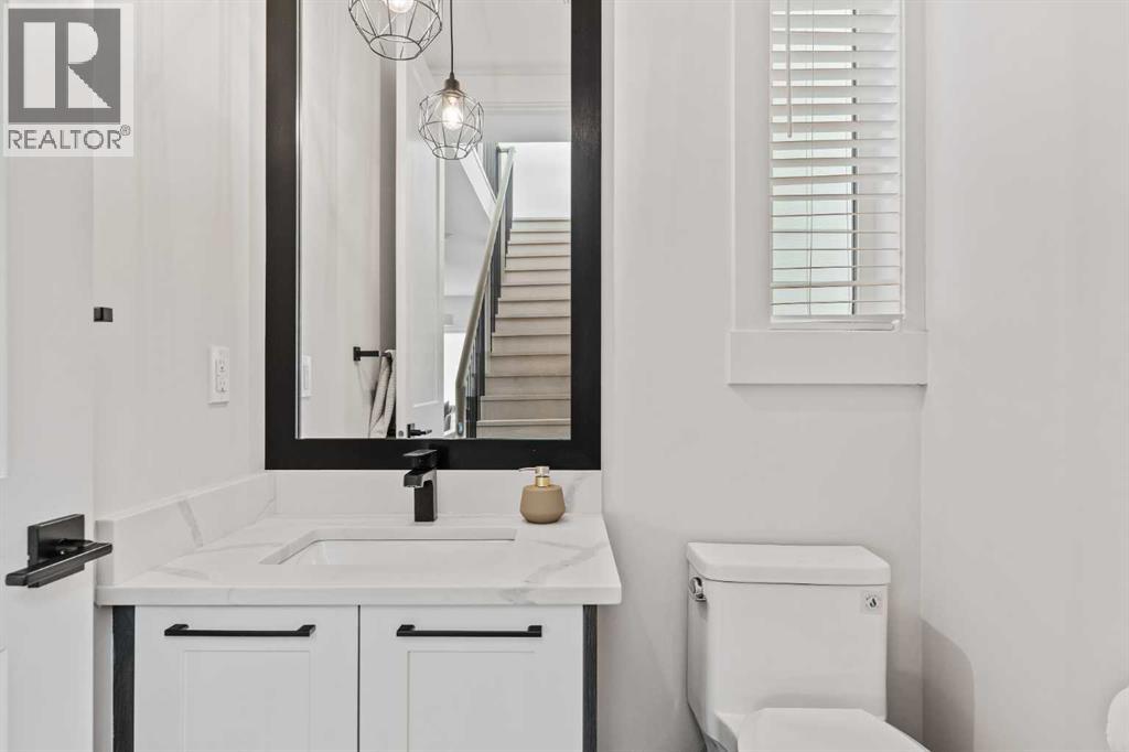 Photo 23 of 1732 47 Avenue Sw, Calgary AB