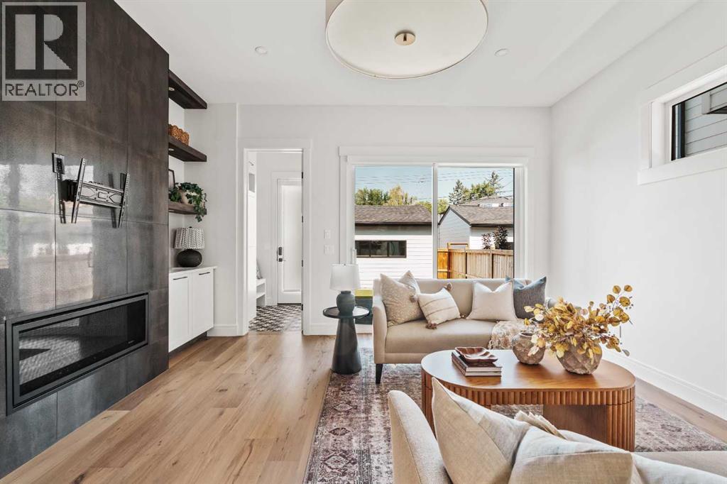 Photo 21 of 1732 47 Avenue Sw, Calgary AB