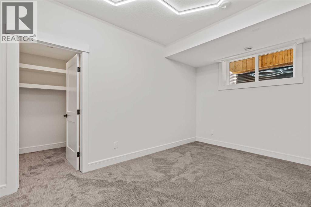 Photo 45 of 1732 47 Avenue Sw, Calgary AB