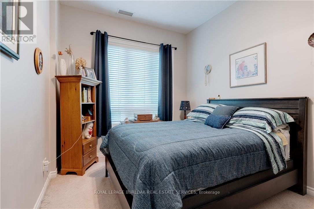 Photo 19 of 111 5327 Upper Middle Road, Burlington ON