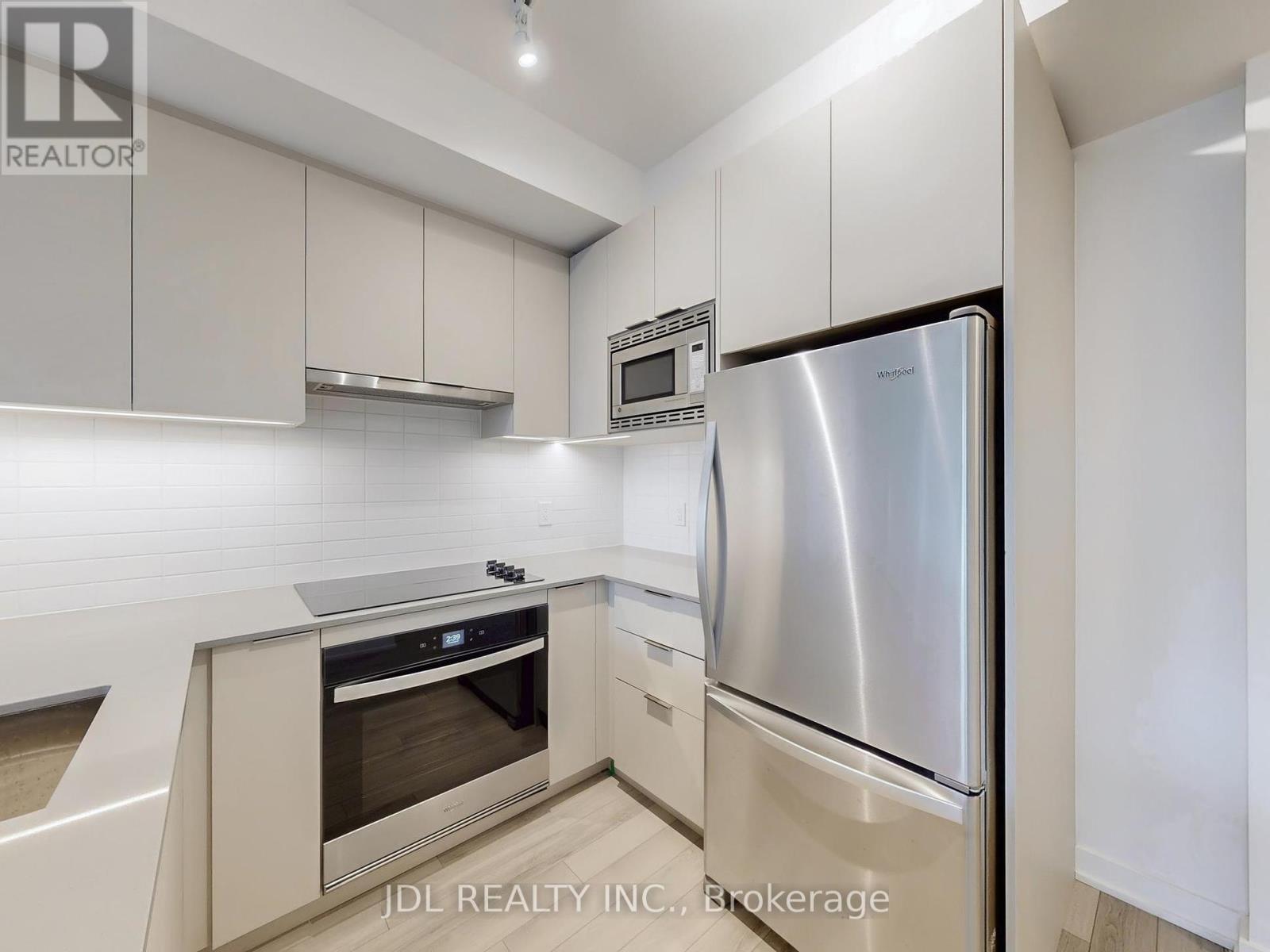 Photo 16 of 309 3079 Trafalgar Road E, Oakville ON