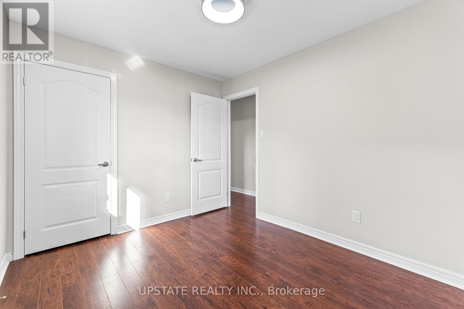 Photo 26 of 31 Danum Road, Brampton ON