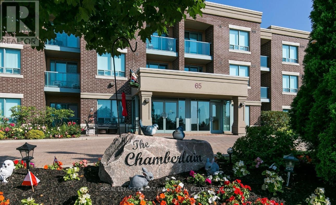 Photo 1 of 308 65 Via Rosedale Way, Brampton ON