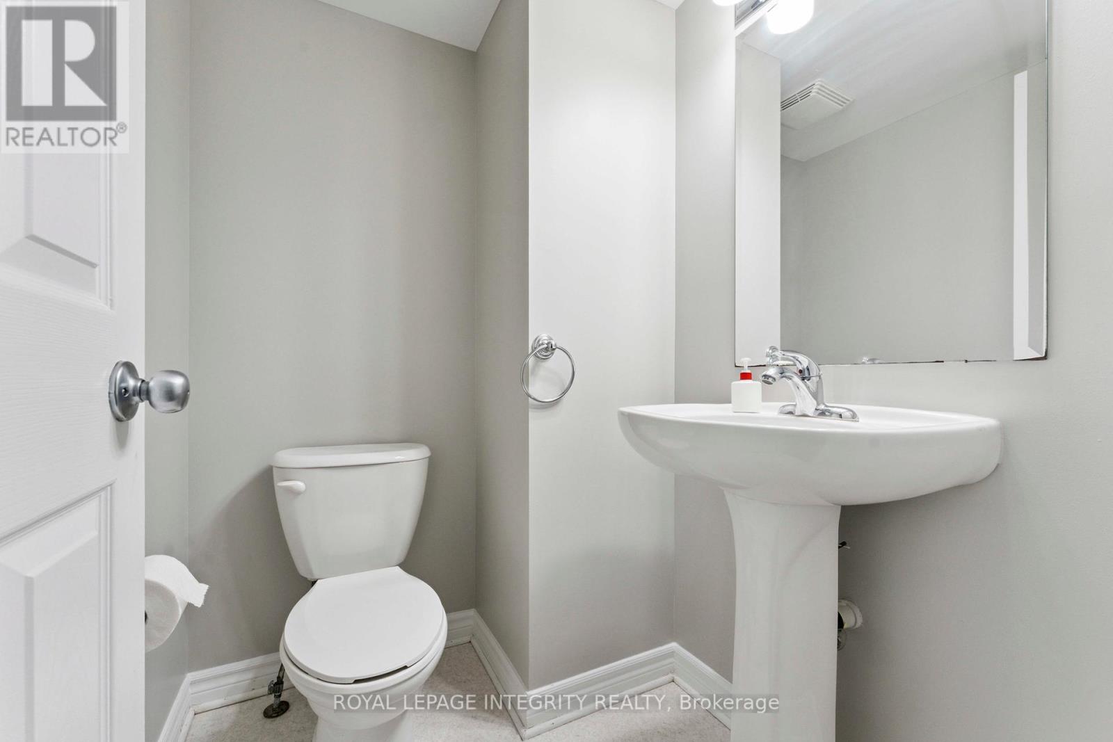 Photo 24 of A 616 Chapman Mills Drive, Ottawa ON