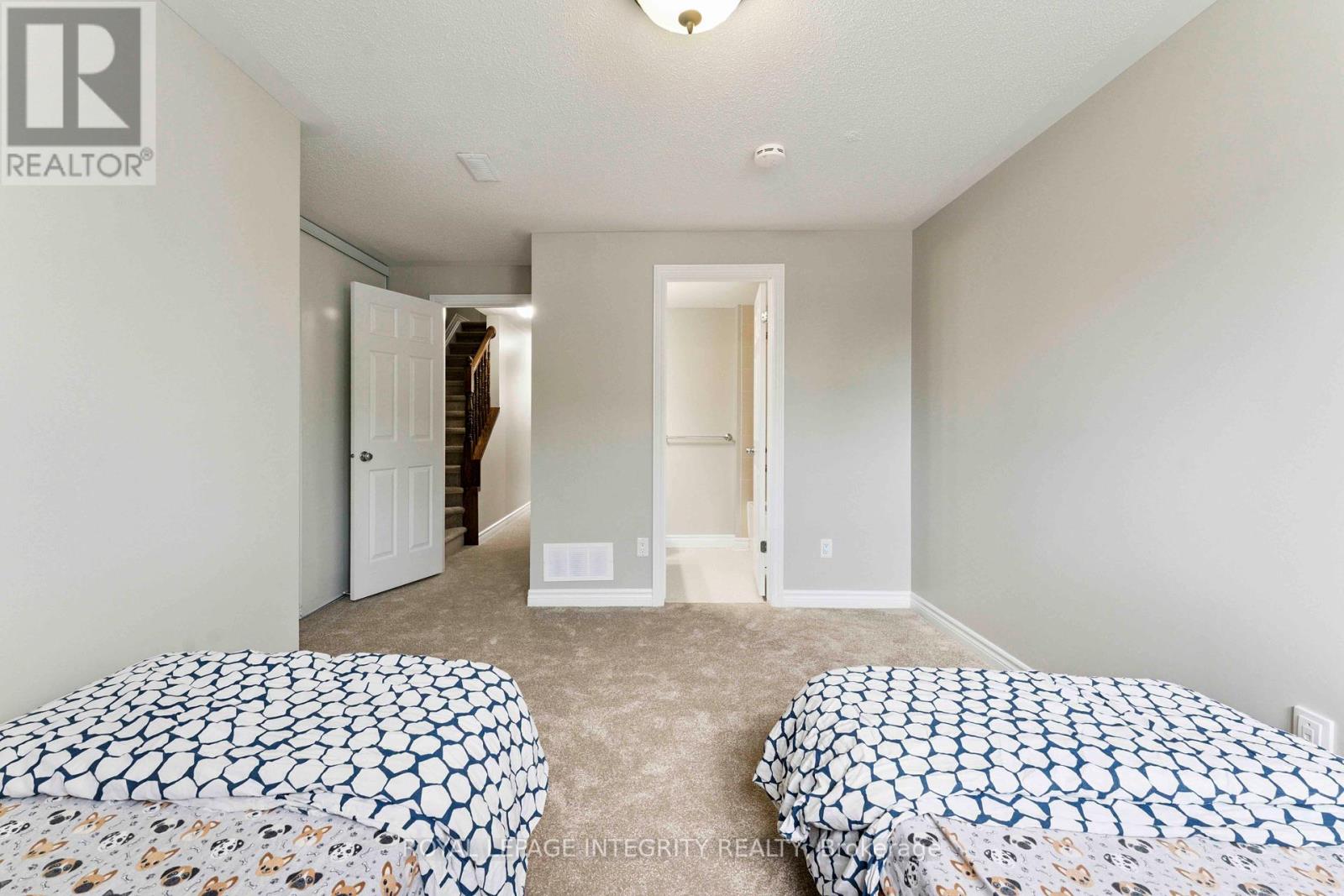 Photo 36 of A 616 Chapman Mills Drive, Ottawa ON