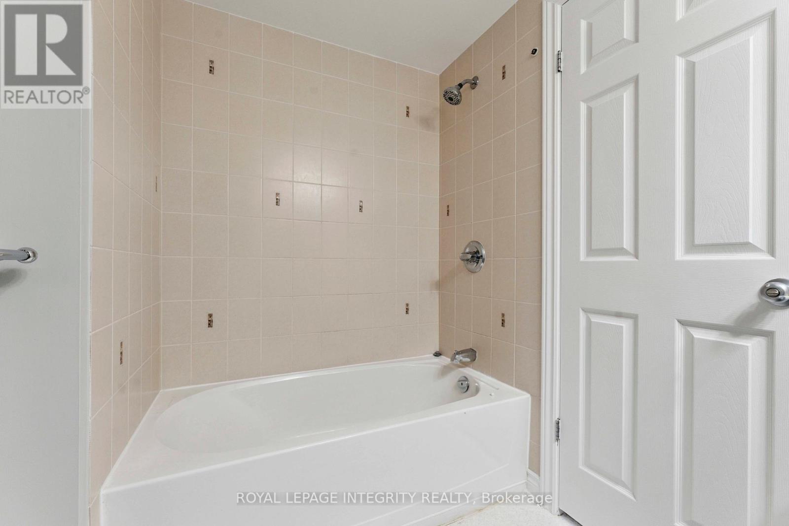 Photo 38 of A 616 Chapman Mills Drive, Ottawa ON