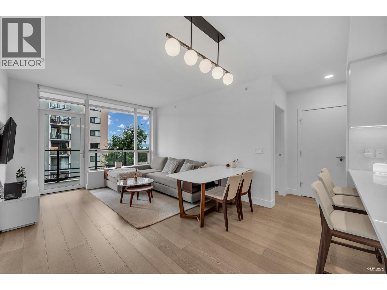 Photo 6 of 308 177 W 3rd Street, North Vancouver BC