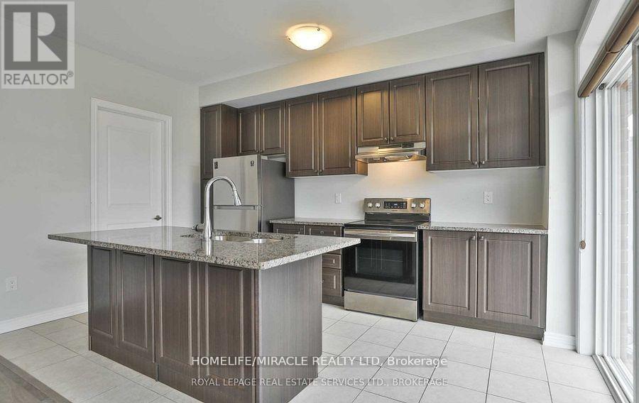 Photo 15 of 3 Canoe Lane, Hamilton ON