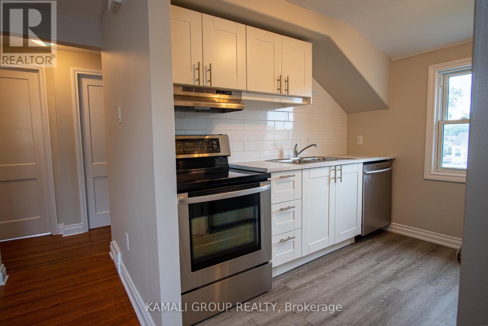 Photo 1 of Upper 15 Sherbourne Street, St Catharines ON
