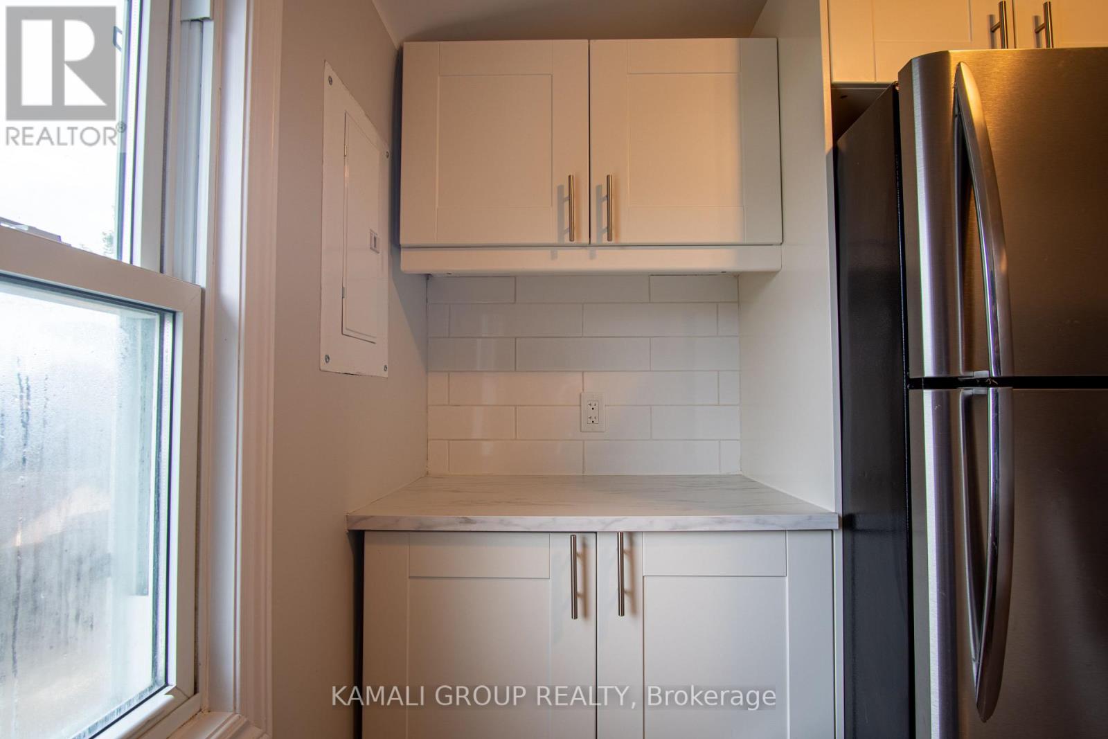 Photo 3 of Upper 15 Sherbourne Street, St Catharines ON