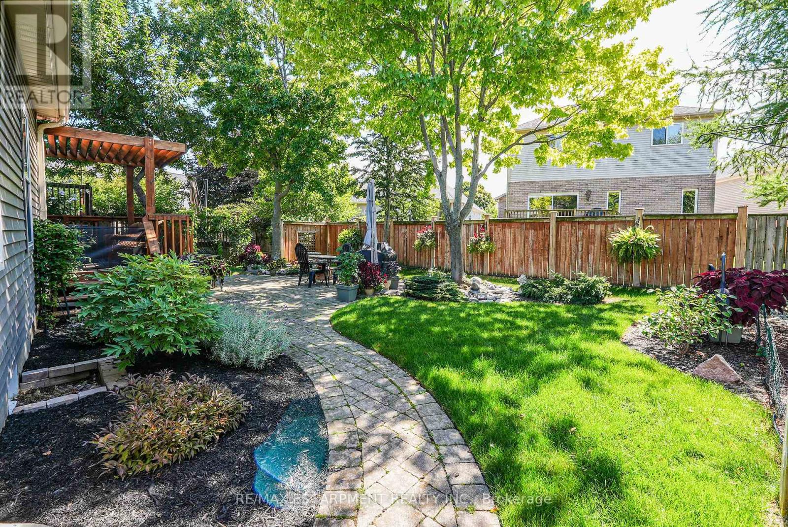 Photo 30 of 3358 Laurie Avenue, Lincoln ON