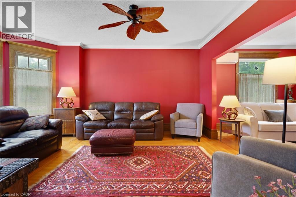 Photo 15 of 36 Wentworth Avenue, Cambridge ON